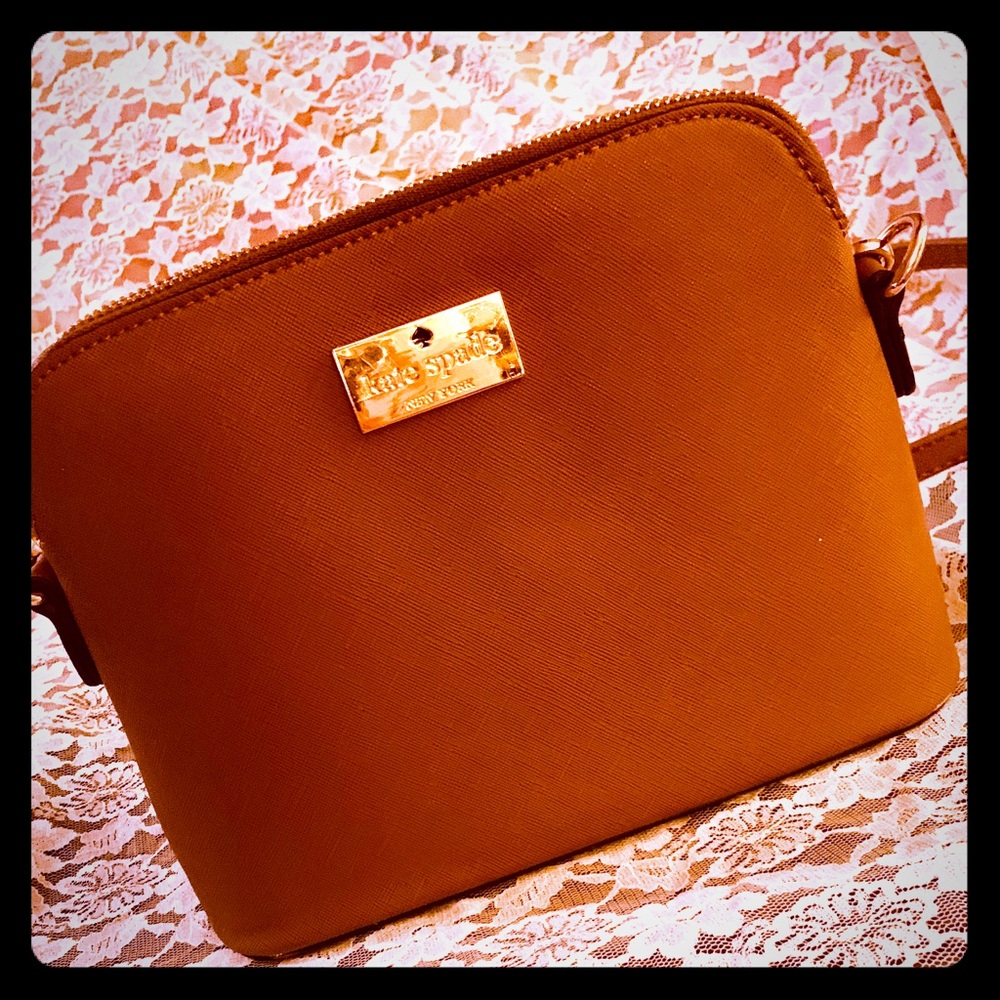 1DAYSALE!👜Kate Spade crossbody AS IS, still EUC!